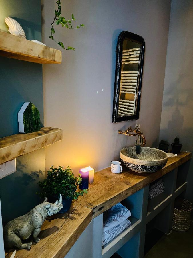 Tiny Beachhouse Bed & Breakfast Den Haag